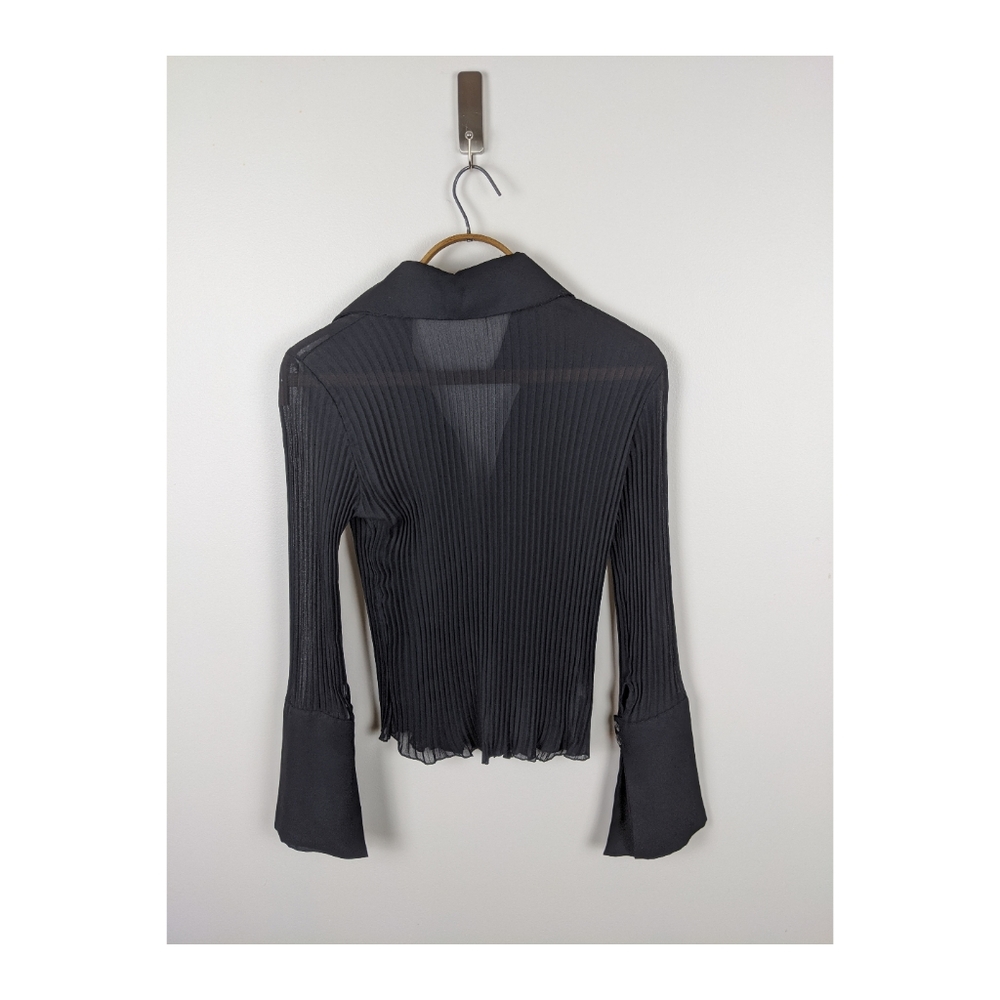 ✨VINTAGE✨ Ribbed Blouse - Picture 4 of 5